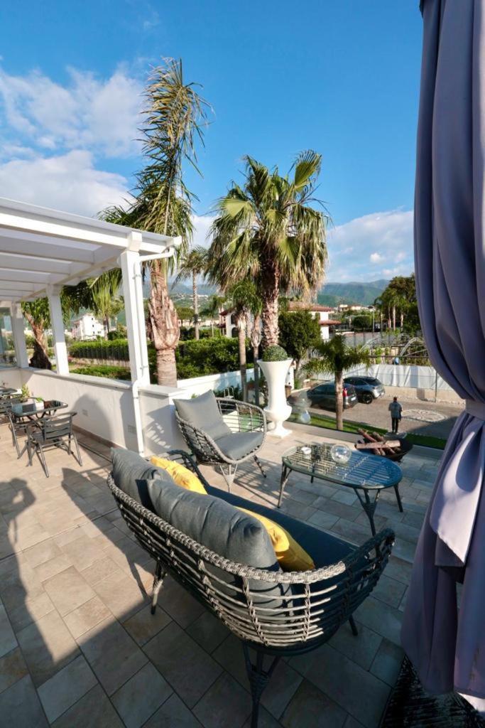 Il Melograno Chic&Nature ปอมเปอี ภายนอก รูปภาพ